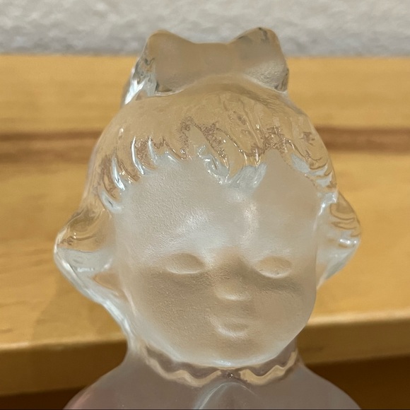 Vintage VIKING Clear Satin Glass Praying Boy and Girl Figurine - Picture 10 of 13
